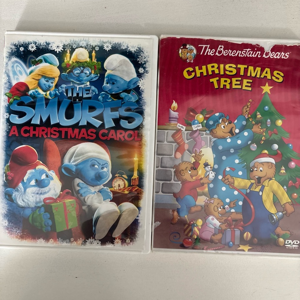 Nostalgic dvd Christmas bundle smurfs and Berenstain bears